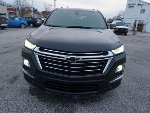 Used 2023 Chevrolet Traverse LT image 9
