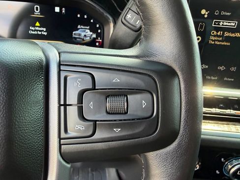 Used 2022 GMC Sierra 1500 SLE AWD/4WD image 24