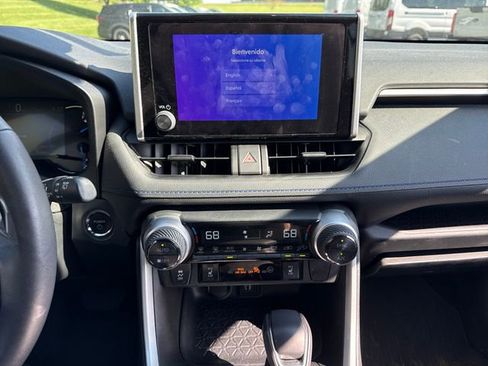 Used 2024 Toyota RAV4 SE w/ Convenience Package AWD/4WD image 28