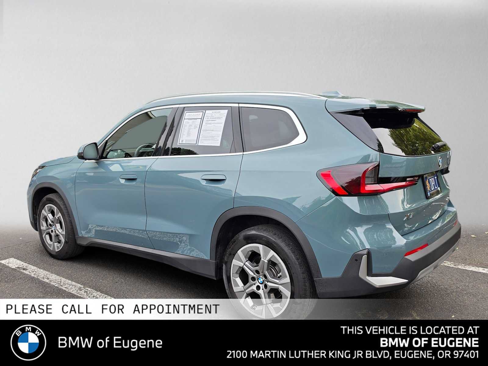 Used 2023 BMW X1 xDrive28i w/ Premium Package AWD/4WD image 5