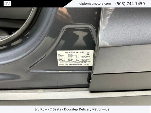 Used 2023 Tesla Model X image 45