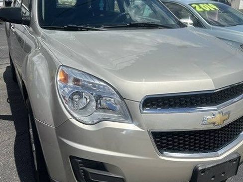 Used 2013 Chevrolet Equinox LS FWD image 17