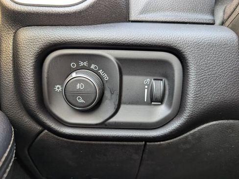 Used 2022 RAM 3500 Big Horn w/ Level A Equipment Group image 40