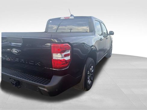Used 2025 Ford Maverick XLT w/ Equipment Group 301A AWD/4WD image 26