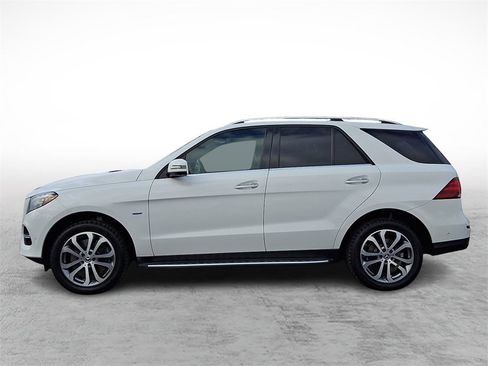 Used 2018 Mercedes-Benz GLE 550e 4MATIC image 7