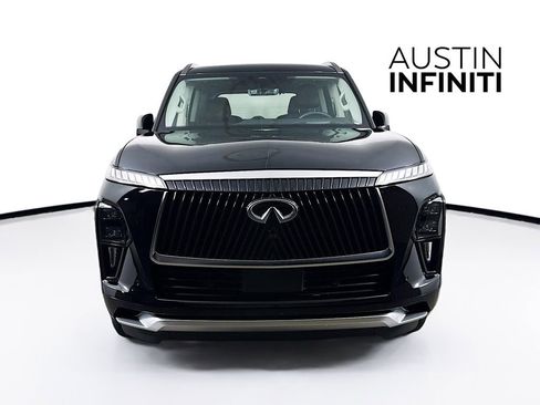 Certified 2025 INFINITI QX80 Luxe image 3