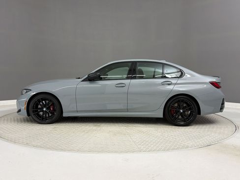 Used 2023 BMW 330i Sedan w/ M Sport Package RWD image 2