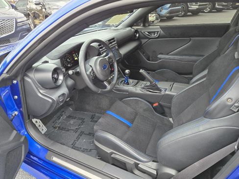 Used 2025 Subaru BRZ tS image 15