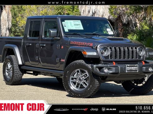 New 2025 Jeep Gladiator Mojave image 1