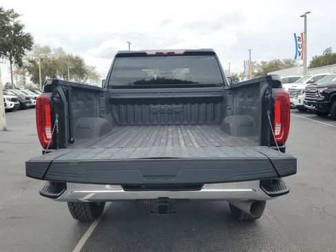 Used 2022 GMC Sierra 2500 SLT image 9
