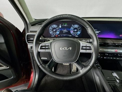 Certified 2023 Kia Telluride SX Prestige AWD/4WD image 11