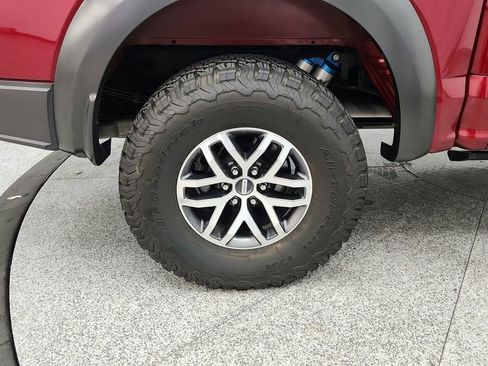Used 2017 Ford F150 Raptor w/ Equipment Group 802A Luxury AWD/4WD image 20