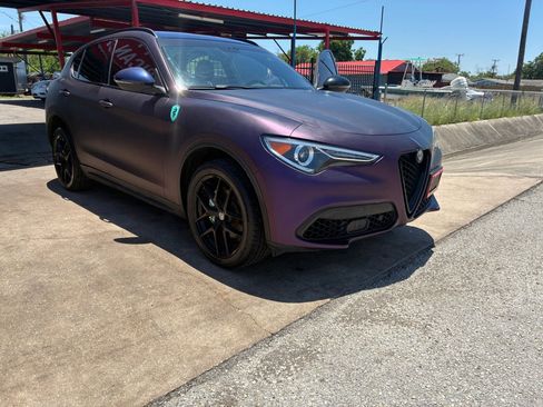 Used 2018 Alfa Romeo Stelvio Ti Sport AWD/4WD image 12