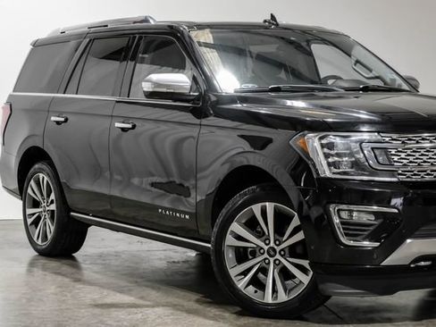 Used 2020 Ford Expedition Platinum image 11