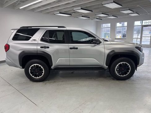 Used 2025 Toyota 4Runner TRD Off-Road Premium image 14