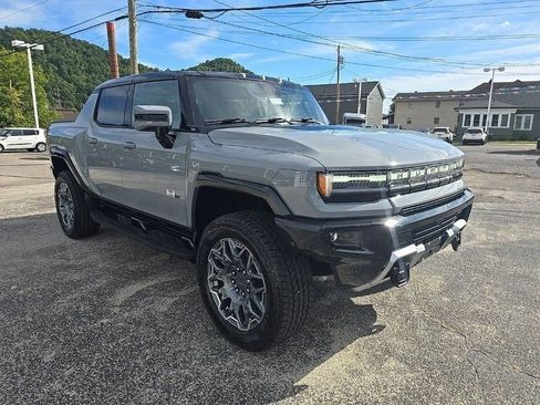 New 2025 GMC Hummer EV 3X image 16