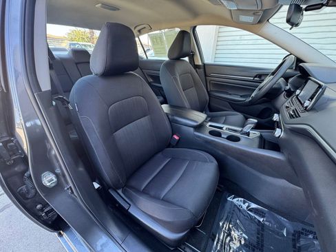 Used 2023 Nissan Altima 2.5 S image 35