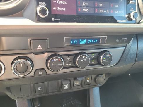Used 2023 Toyota Tacoma TRD Off-Road AWD/4WD image 24