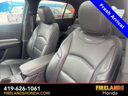 Used 2022 Cadillac XT4 Premium Luxury image 18
