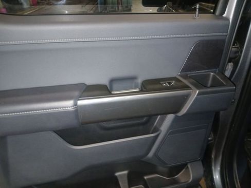 Certified 2022 Ford F150 XLT w/ Equipment Group 302A High image 45