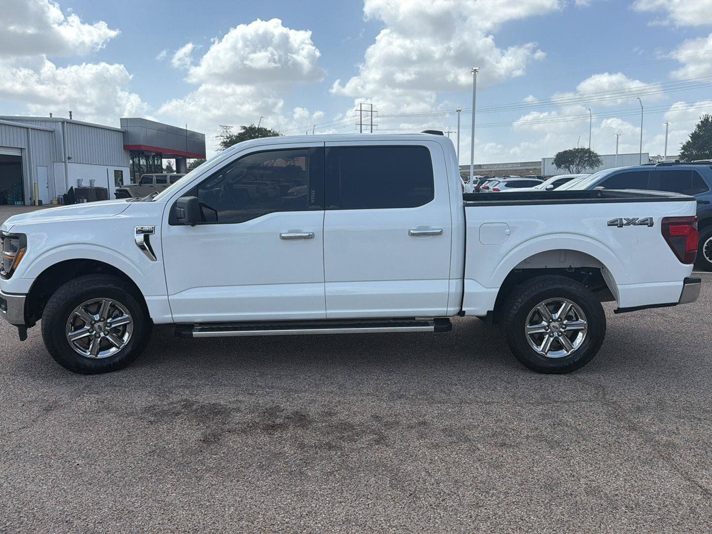 Used 2024 Ford F150 XLT w/ Tow/Haul Package AWD/4WD image 6