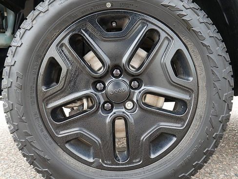 Used 2018 Jeep Renegade Trailhawk w/ Cold Weather Group II image 60