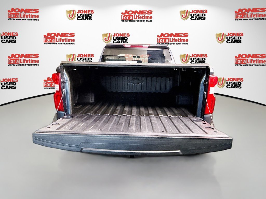 Used 2022 Chevrolet Silverado 1500 RST AWD/4WD image 15