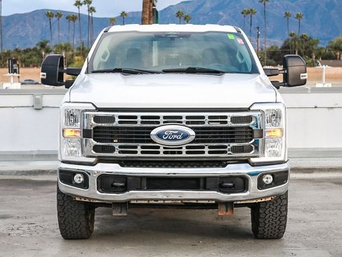 Used 2024 Ford F250 XLT w/ FX4 Off-Road Package image 3