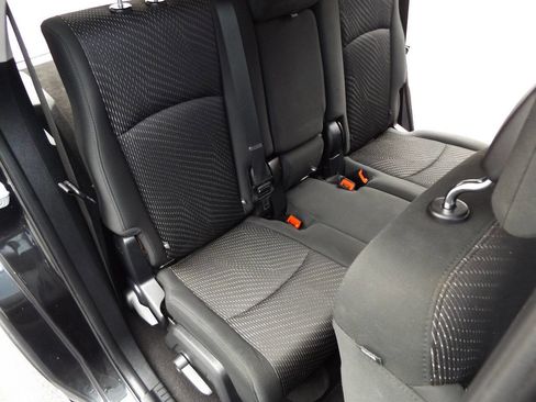 Used 2012 Dodge Journey SXT image 23