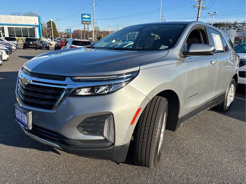 Certified 2024 Chevrolet Equinox LT AWD/4WD image 6