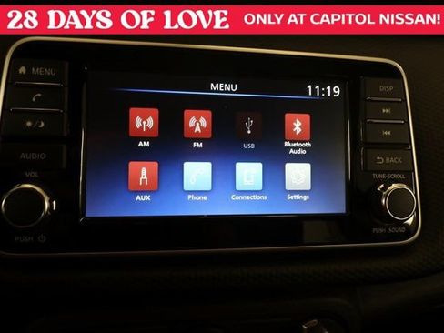 New 2025 Nissan Kicks Play S image 18