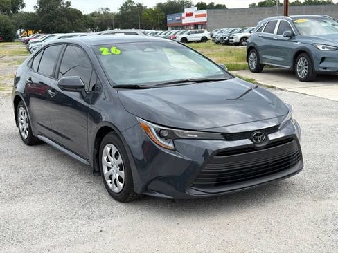 Used 2026 Toyota Corolla LE FWD image 6