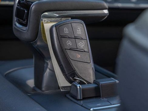 Used 2024 GMC Sierra 1500 Denali w/ Denali Reserve Package image 24