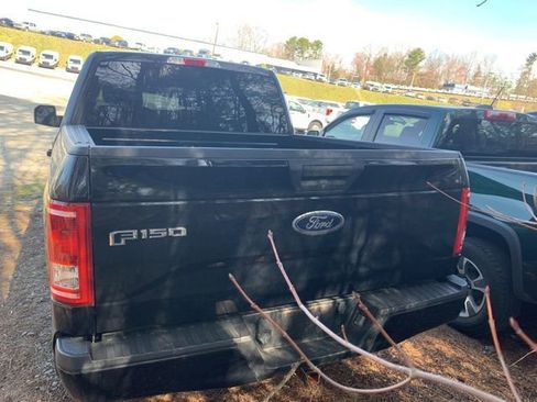Used 2017 Ford F150 XL w/ Equipment Group 101A Mid image 7