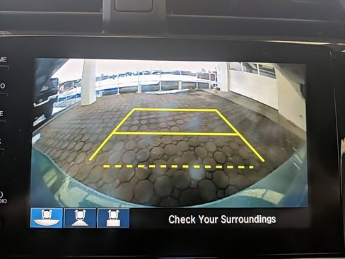 Used 2020 Honda Civic EX image 19