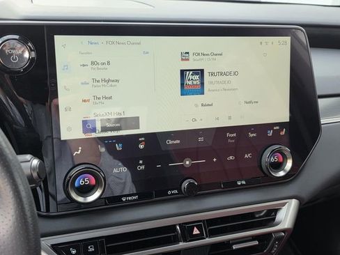 Certified 2024 Lexus RX 500h F Sport w/ Convenience Package image 23