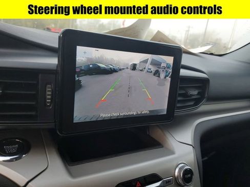 Used 2022 Ford Explorer XLT image 21