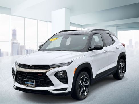 Used 2023 Chevrolet TrailBlazer RS w/ Convenience Package AWD/4WD image 1