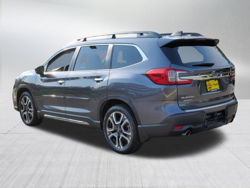 Used 2024 Subaru Ascent Touring w/ Popular Package #2 AWD/4WD image 5