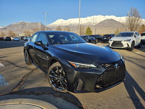 New 2025 Lexus IS 350 F Sport image 3
