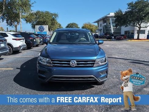 Used 2020 Volkswagen Tiguan SE image 2