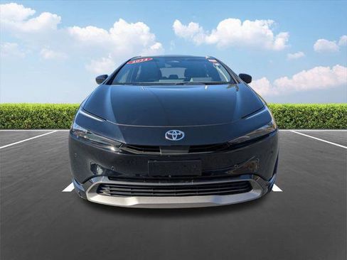 Certified 2024 Toyota Prius XLE image 9