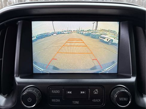 Used 2017 Chevrolet Colorado LT w/ LT Convenience Package image 21