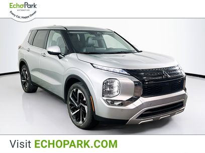 Used 2024 Mitsubishi Outlander SE