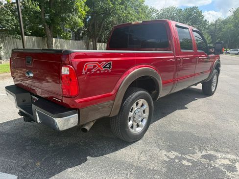 Used 2015 Ford F250 Lariat w/ Lariat Interior Package AWD/4WD image 5