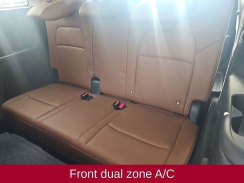 Used 2025 Nissan Pathfinder Platinum w/ Cargo Package image 8