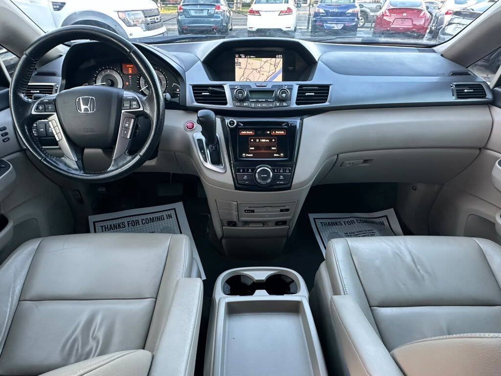 Used 2014 Honda Odyssey Touring image 14