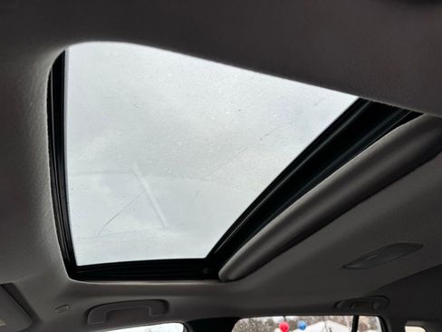 Used 2026 Toyota Corolla Cross LE w/ Moonroof Package image 19