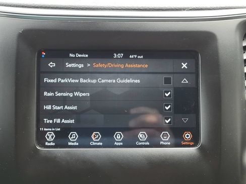 Used 2021 Jeep Cherokee Latitude AWD/4WD image 40
