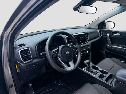 Used 2022 Kia Sportage LX FWD image 9